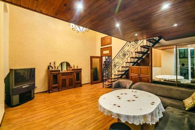 Апартаменты Apartment in Shaurma1 nizami street Баку-15